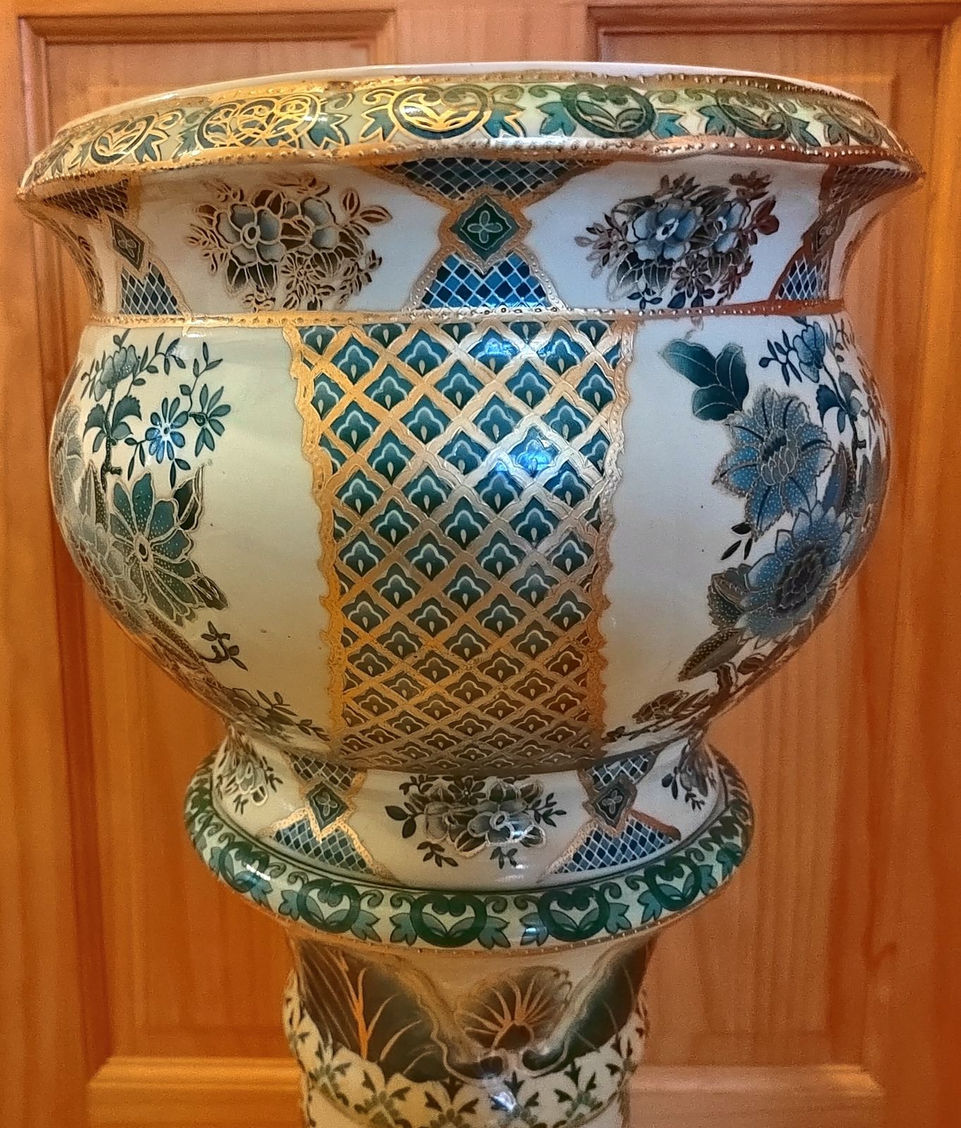 Vintage Jardiniere Plant Stand And Pot photo vinterior