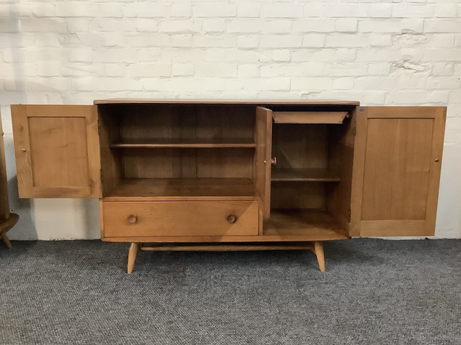 Ercol Windsor 366 Sideboard In Original Natural Elm Finish. photo for sale