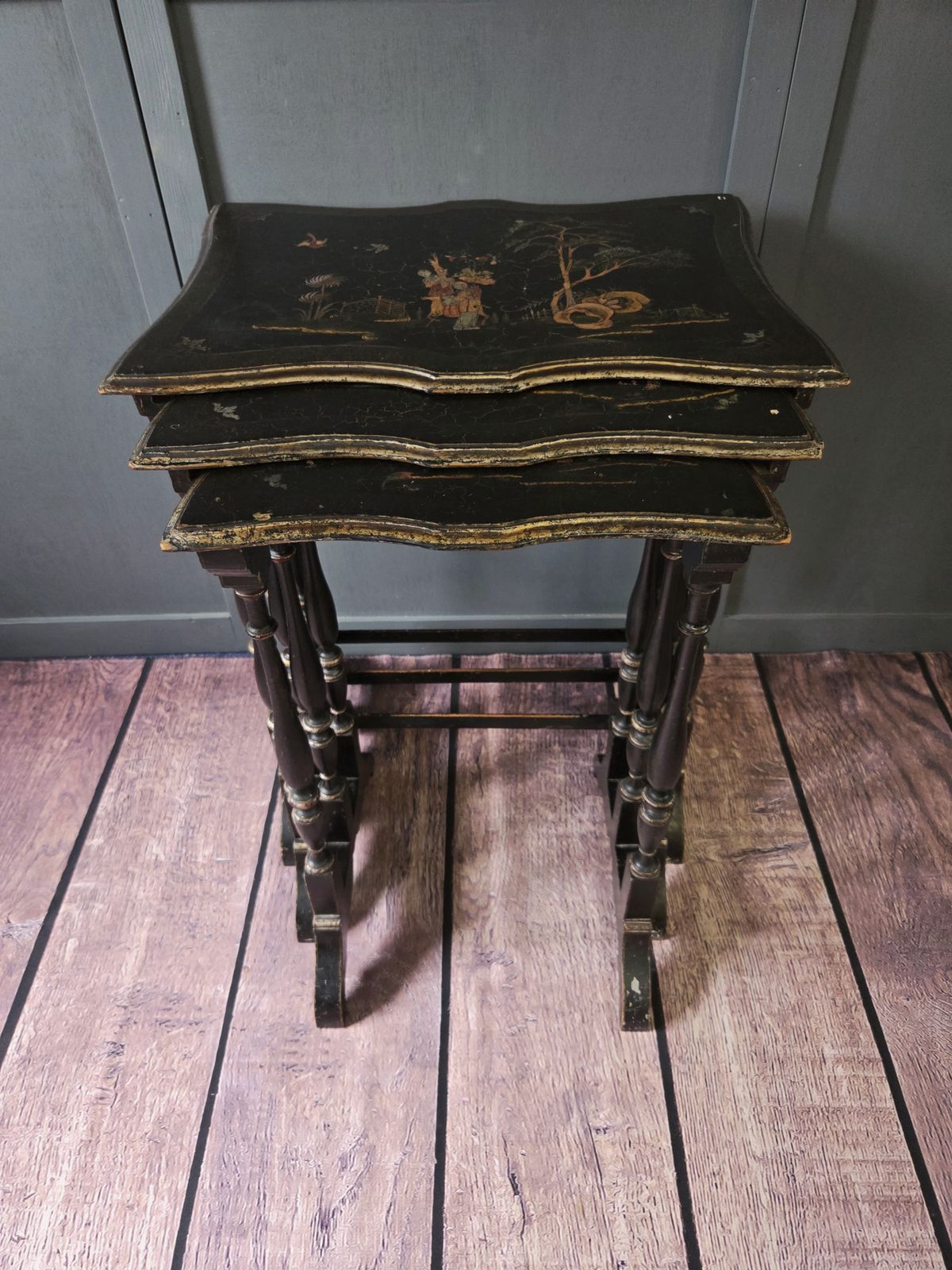 Antique Chinoiserie Nest Of Three Tables – Lacquered – W. Charles Tozer London photo for sale