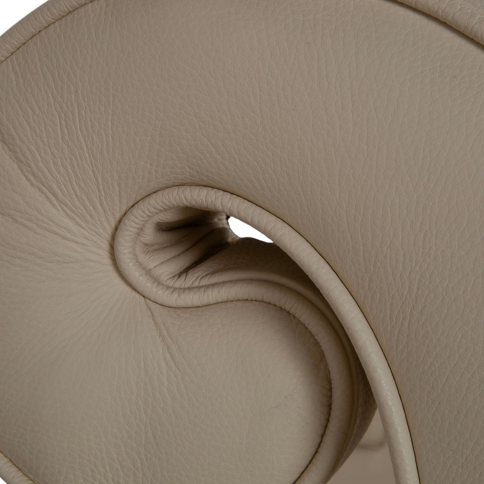 Lot de 4 chaises Bretz Rocky en cuir, beige crème, pour salle à manger photo vinterior