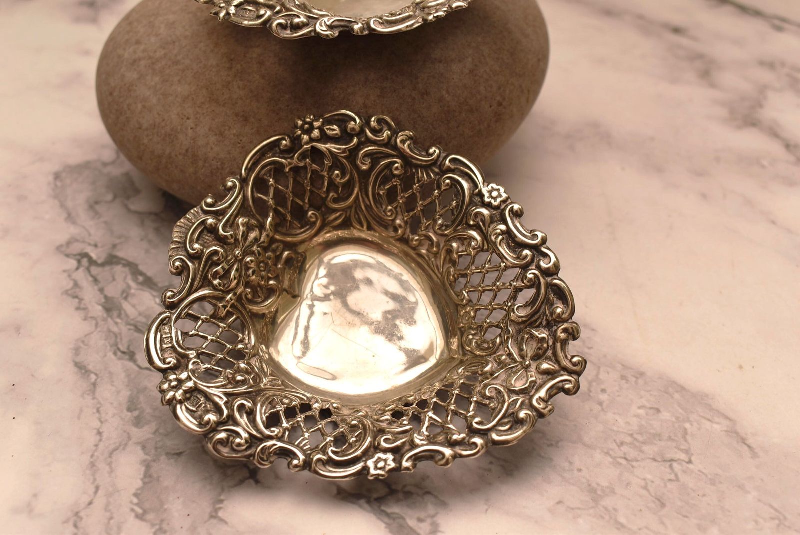 Pair Of Silver Victorian Dishes   Stunning Heart Shaped 1897 Henry Matthews Bon Bon Trays photo Home Decor