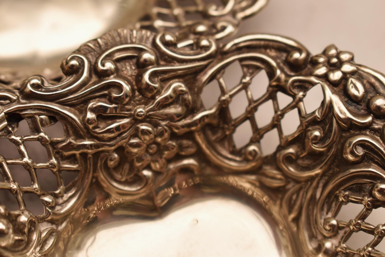 129.0 Pair Of Silver Victorian Dishes   Stunning Heart Shaped 1897 Henry Matthews Bon Bon Trays photo