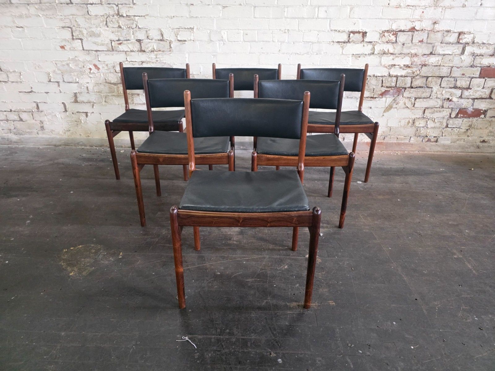 photo vintage Set Of 6 Danish Dining Chairs By Kai Lyngfeldt Larsen