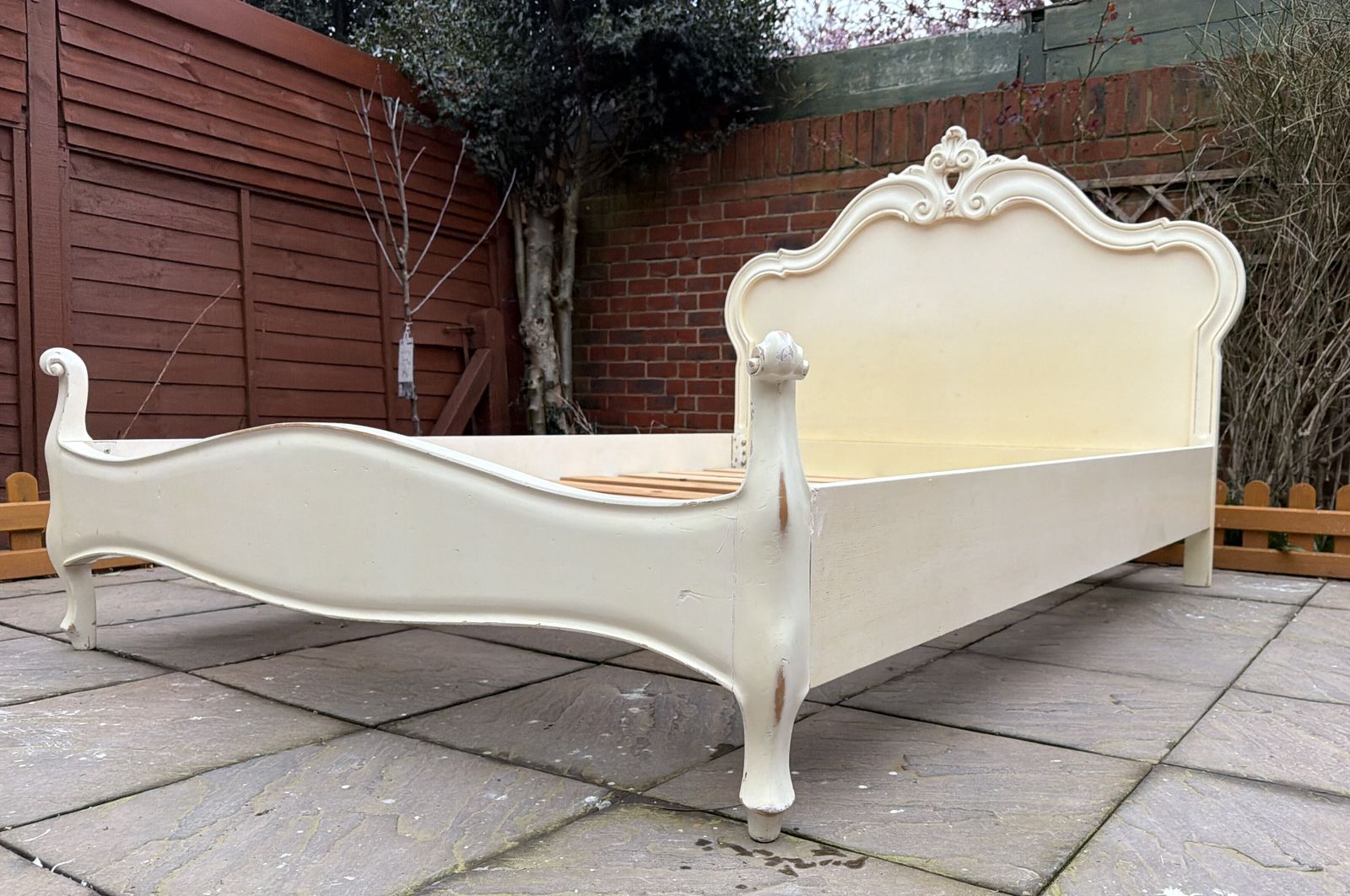 photo buy Gorgeous French Antique Leaf Style Double Bed Frame – Great Condition