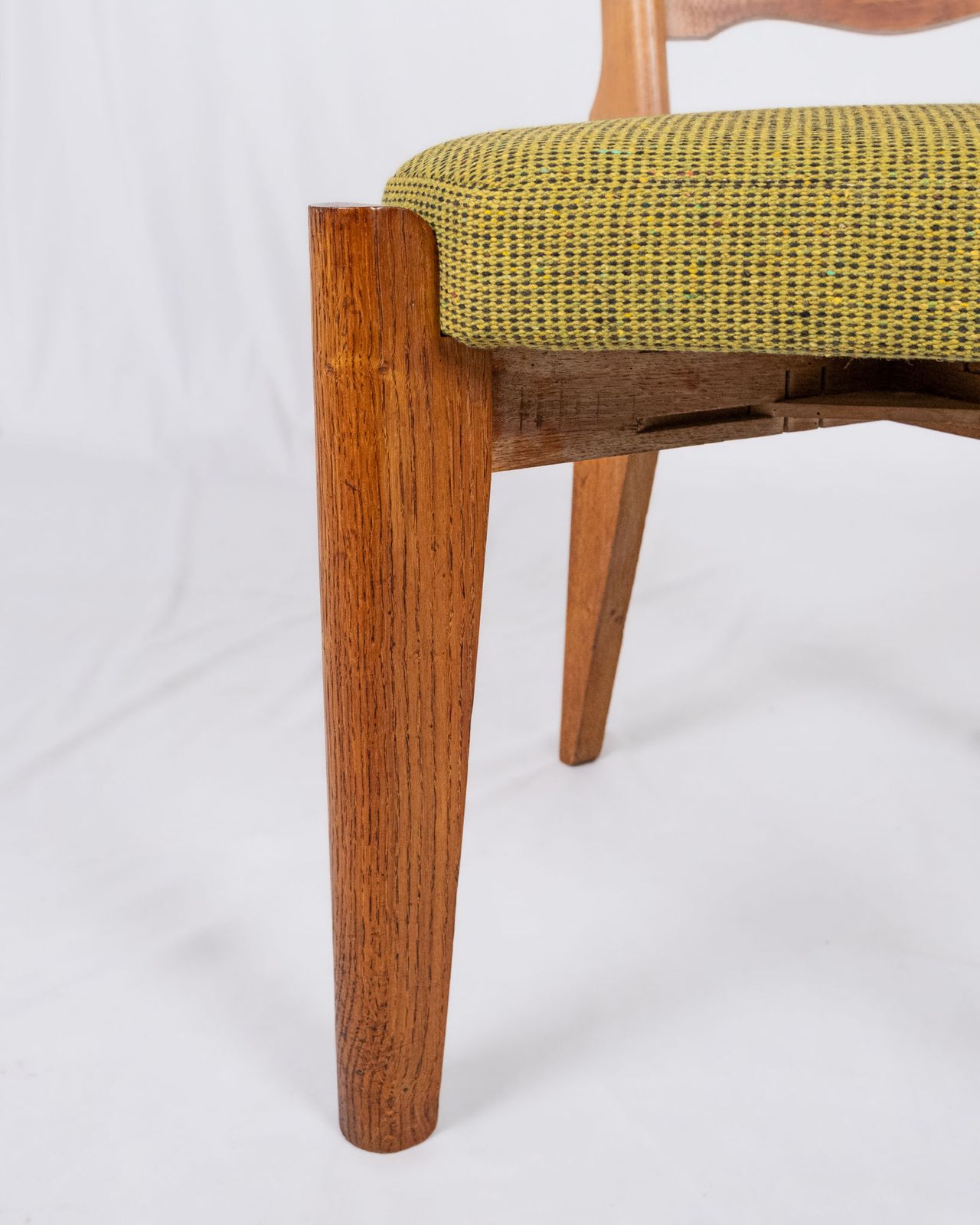 Pair Of Oak And Wool Chairs By Guillerme And Chambron, For Votre Maison, France, 1950s photo vinterior