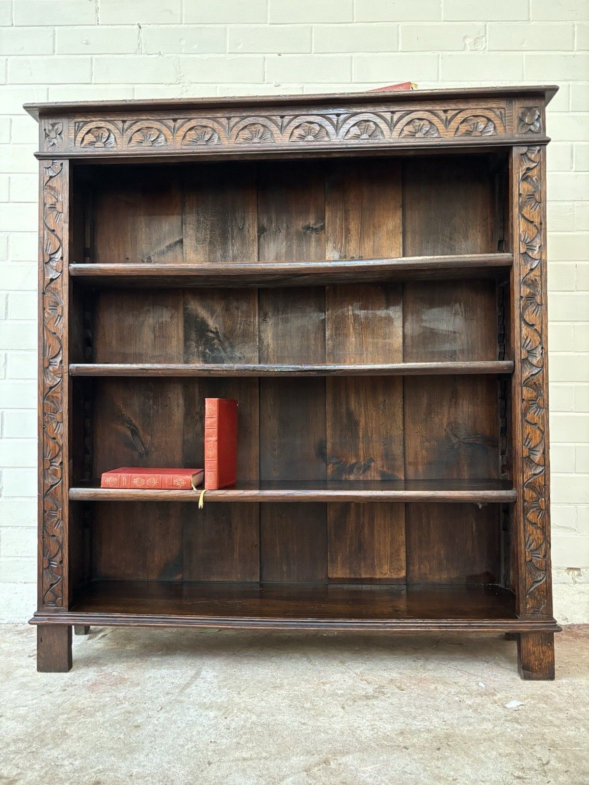 An Attractive & Nicely Carved Oak Bookcase With Adjustable Shelves. photo Furniture
