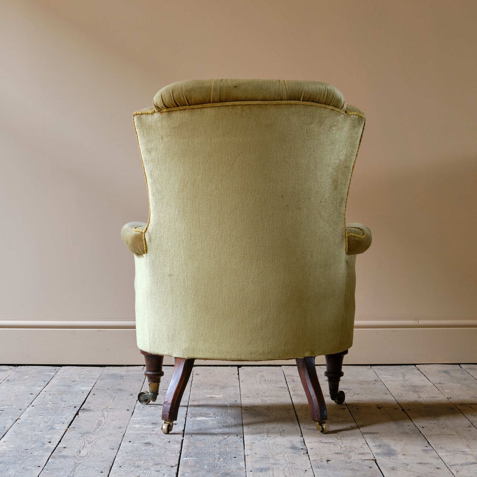 19th Century Country House Armchair photo vinterior