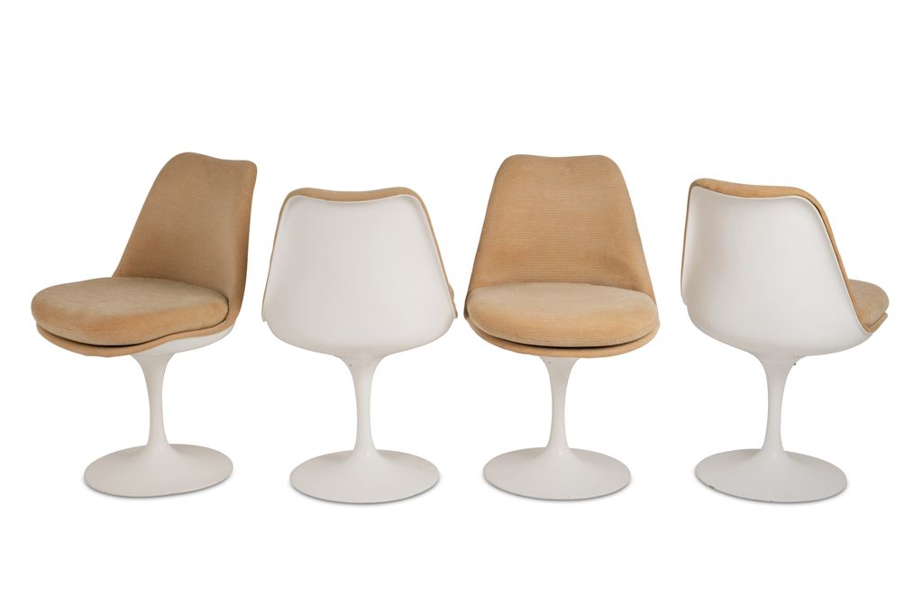 Eero Saarinen, For Knoll  Set Of 8 “Tulip” Chairs. 1970s photo Furniture