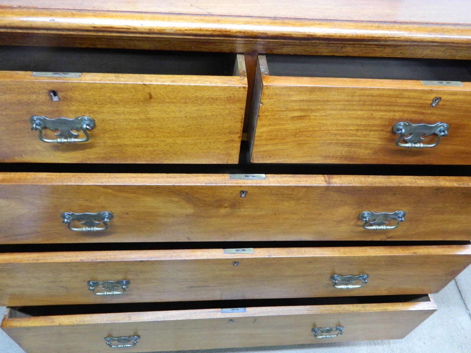 Victorian Mahogany Chest Of Drawers photo vintage
