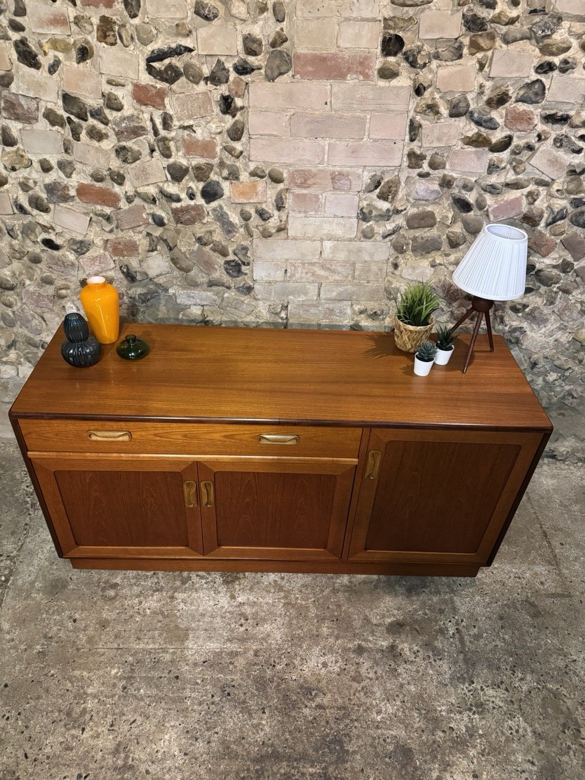 🚛 Vintage Mid Century G Plan Fresco Teak Sideboard Danish/Scandinavian Design photo vinterior