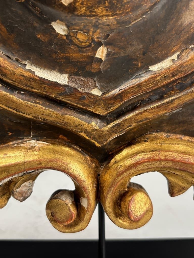 photo for sale Antique Giltwood & Gesso Coat Of Arms With Eagle – Hand Carved Decorative Crest