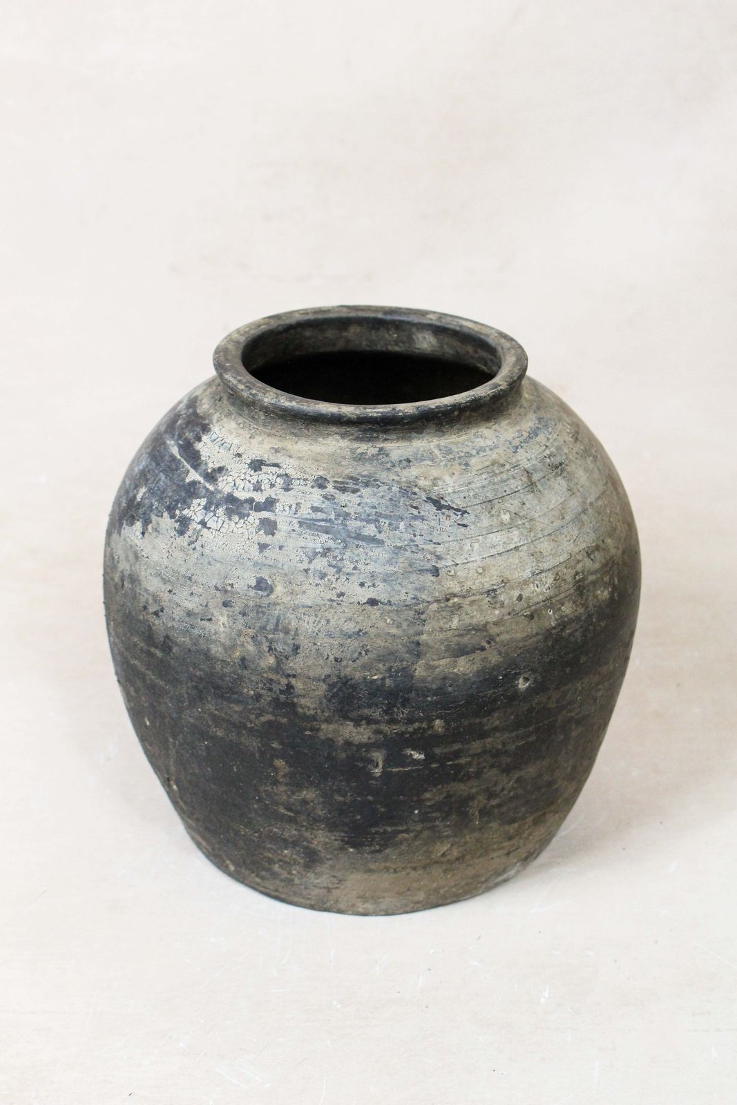 Vintage Dark Pot S   Nº 92, 1950s photo furniture