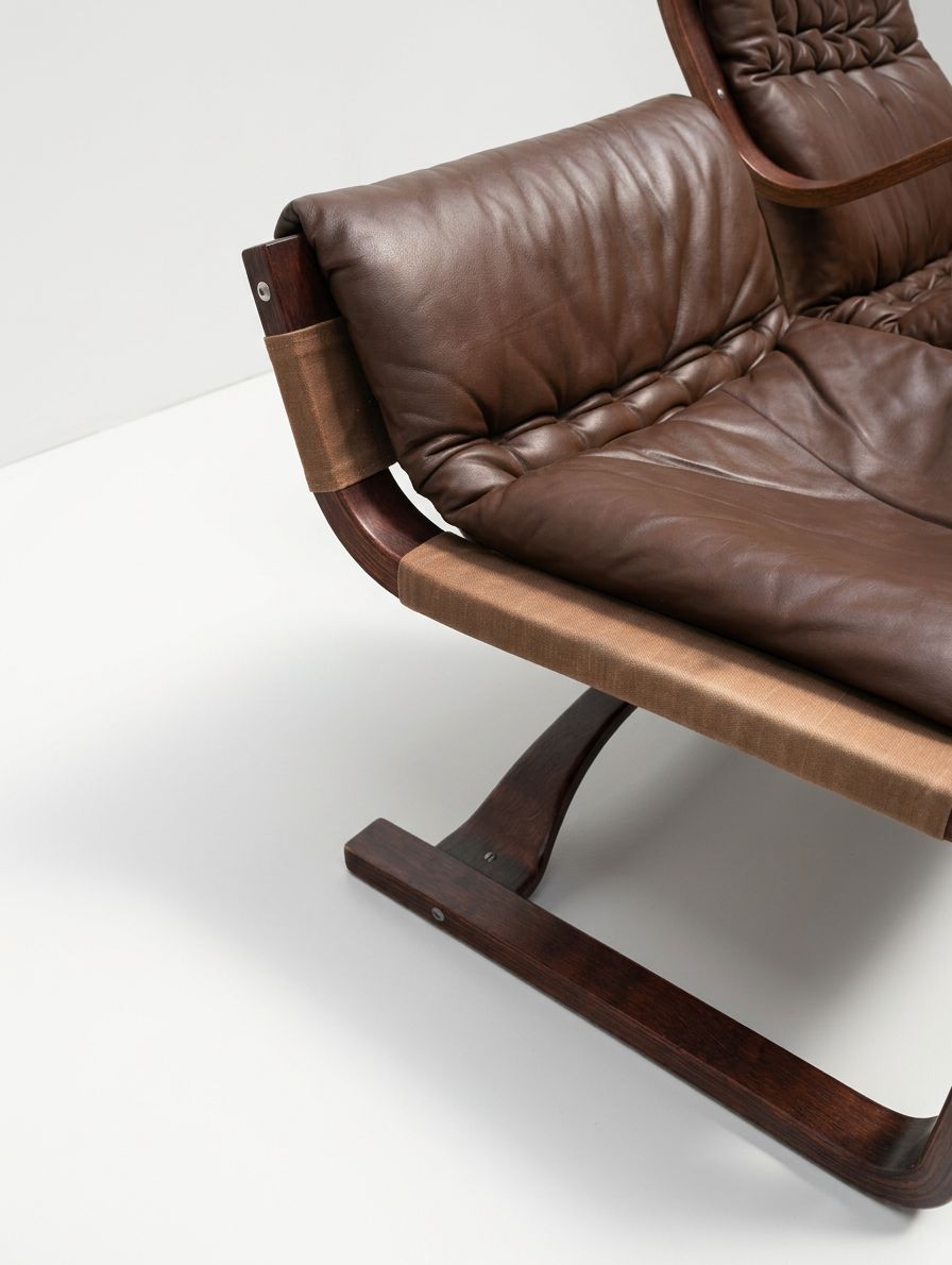 Esko Pajamies For Asko ‘Koivutaru’ Brown Leather  Loungechair & Ottoman, 1970s photo vinterior