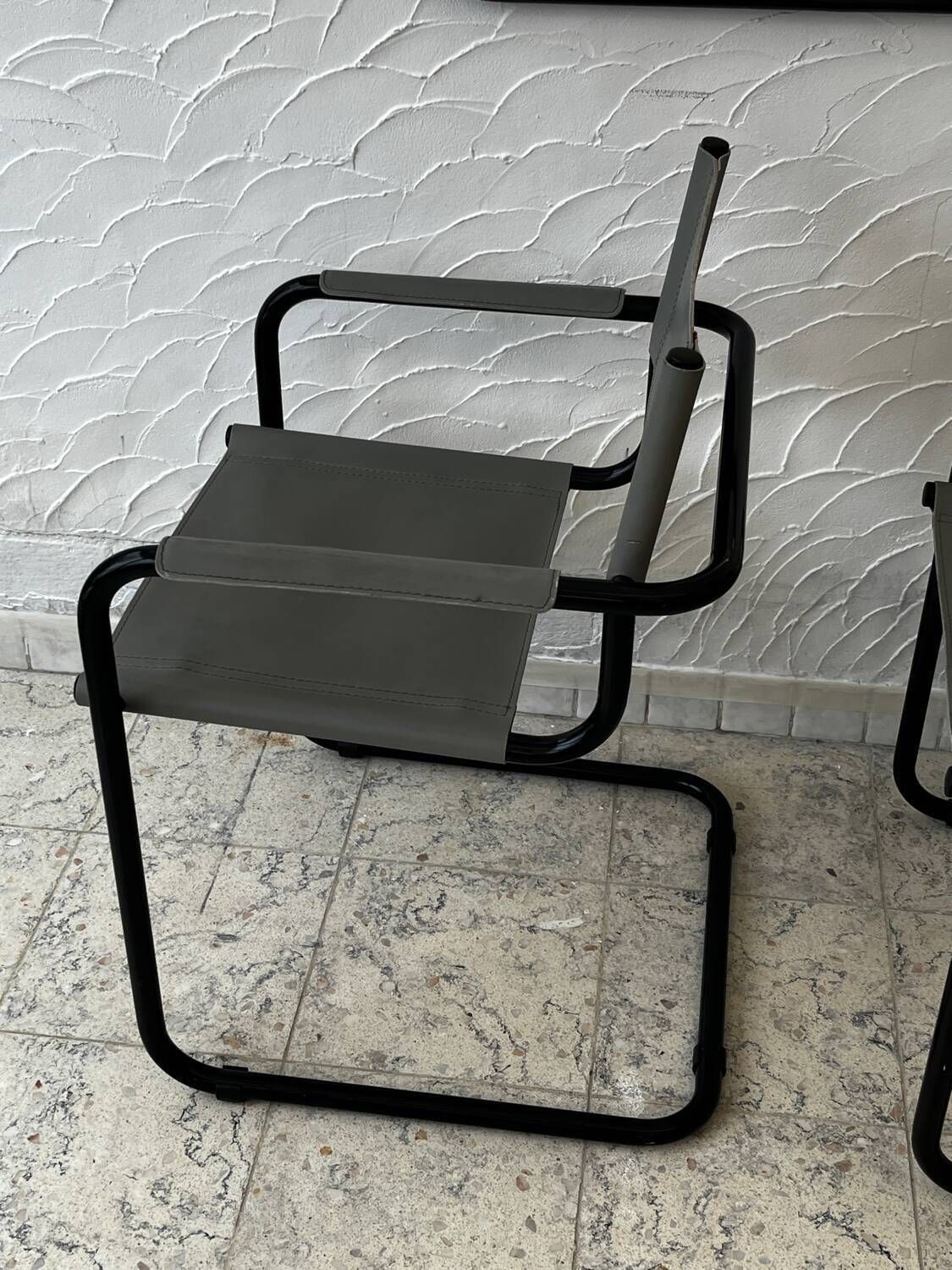 Tweetal Designstoelen Toegeschreven Aan Matteo Grassi photo vintage