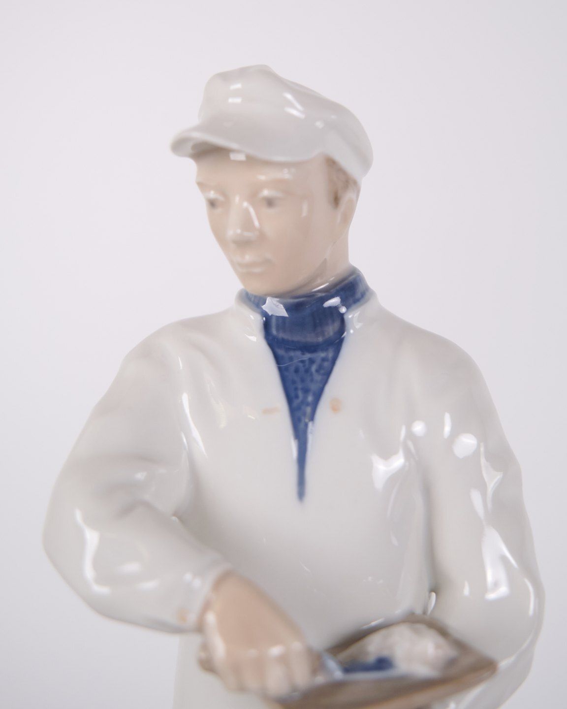 Royal Copenhagen Mason Figurine   Model 4377   Johannes Hedegaard photo vinterior