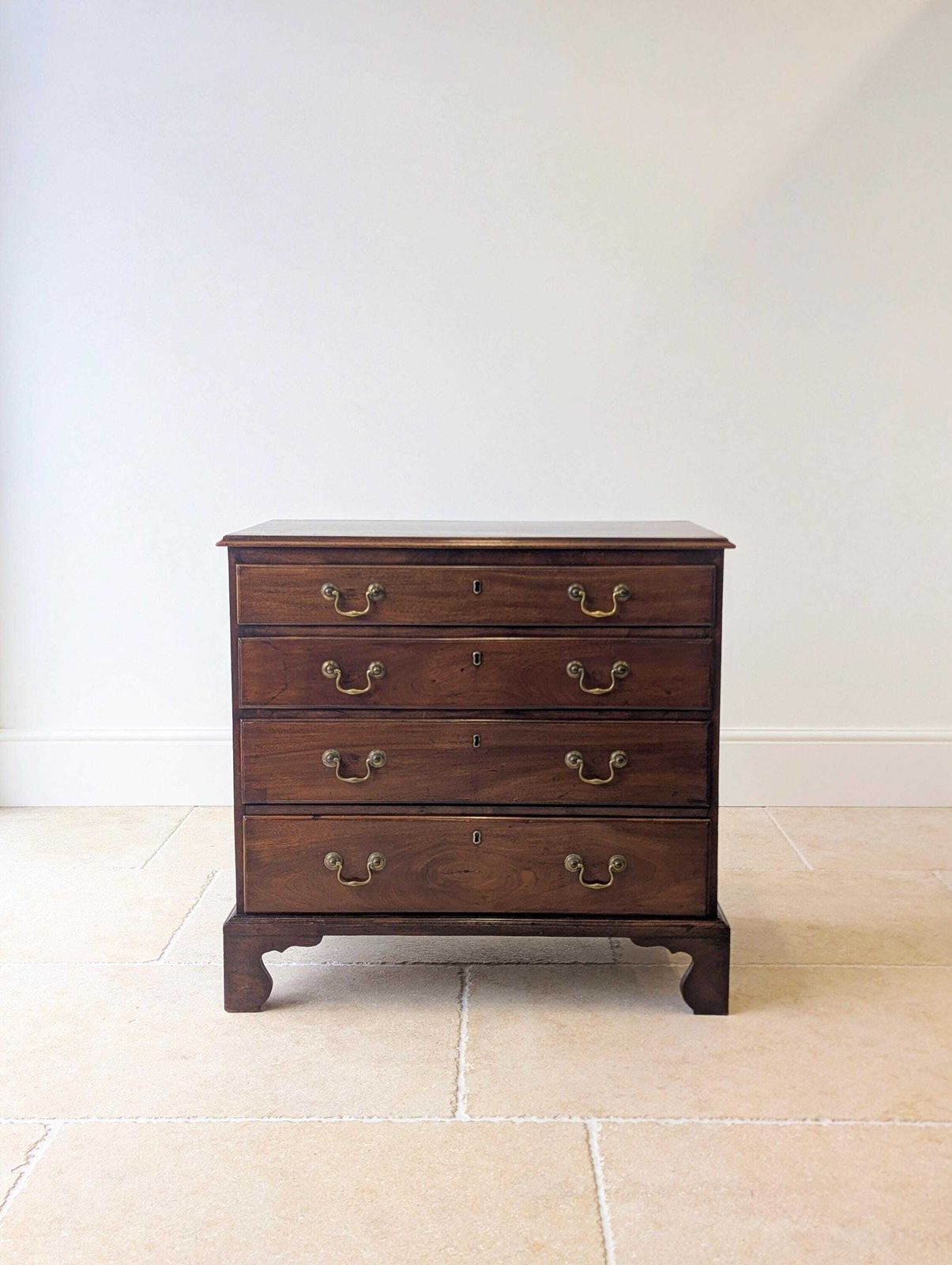 Antique George III Mahogany Chest Of Drawers C.1790 photo furniture