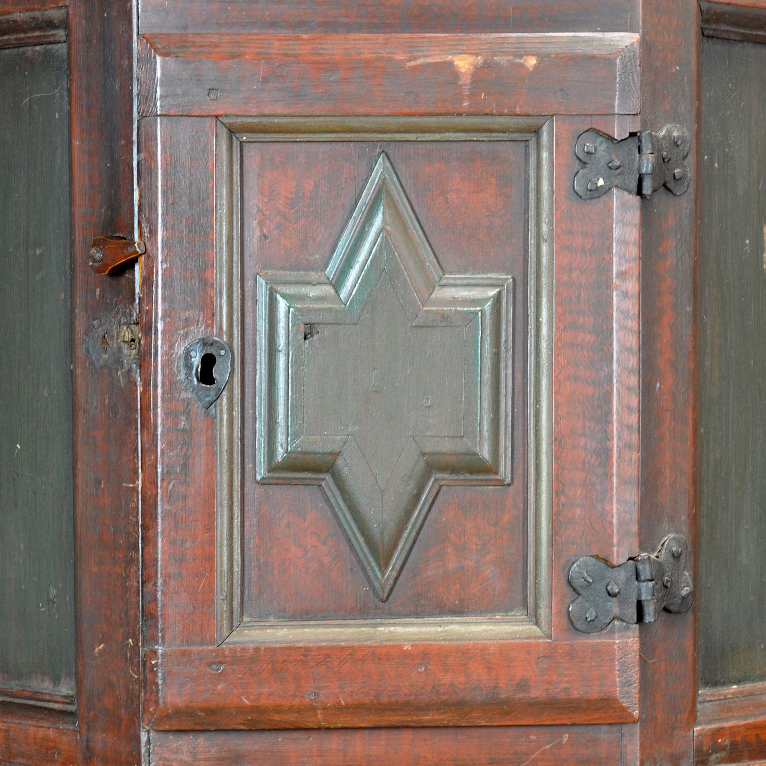Swedish Farmhouse Corner Cabinet, 1817 photo vintage