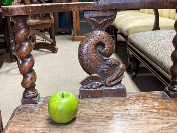 A Fine Pair Of Victorian Carved Oak Chairs photo furniture