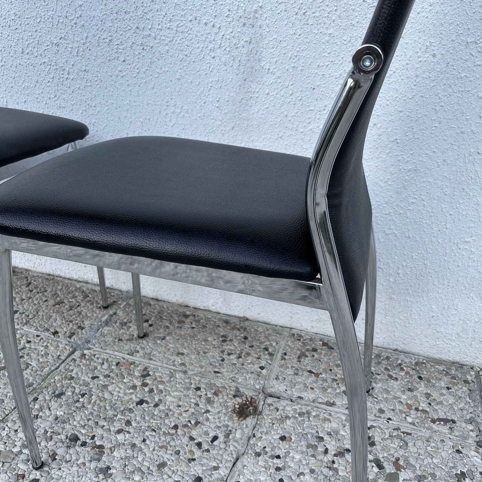 146.0 Design Stoel In Zwart Skai photo