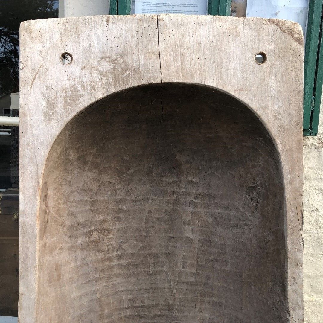 Very Large Antique European Wooden Dough Trough photo vinterior