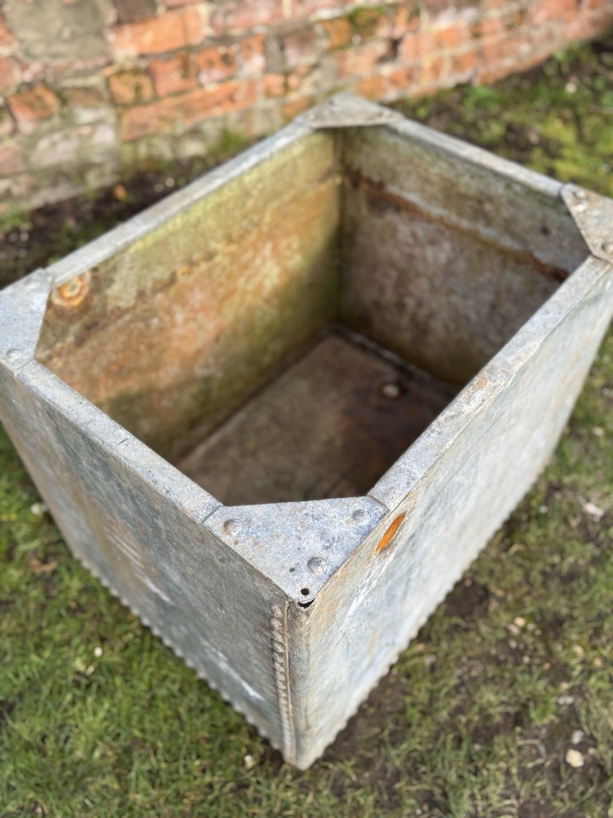 Riveted Galvanised Trough Planter /  Raised Flower Bed Plant Olive Tree Pot W2 photo vinterior