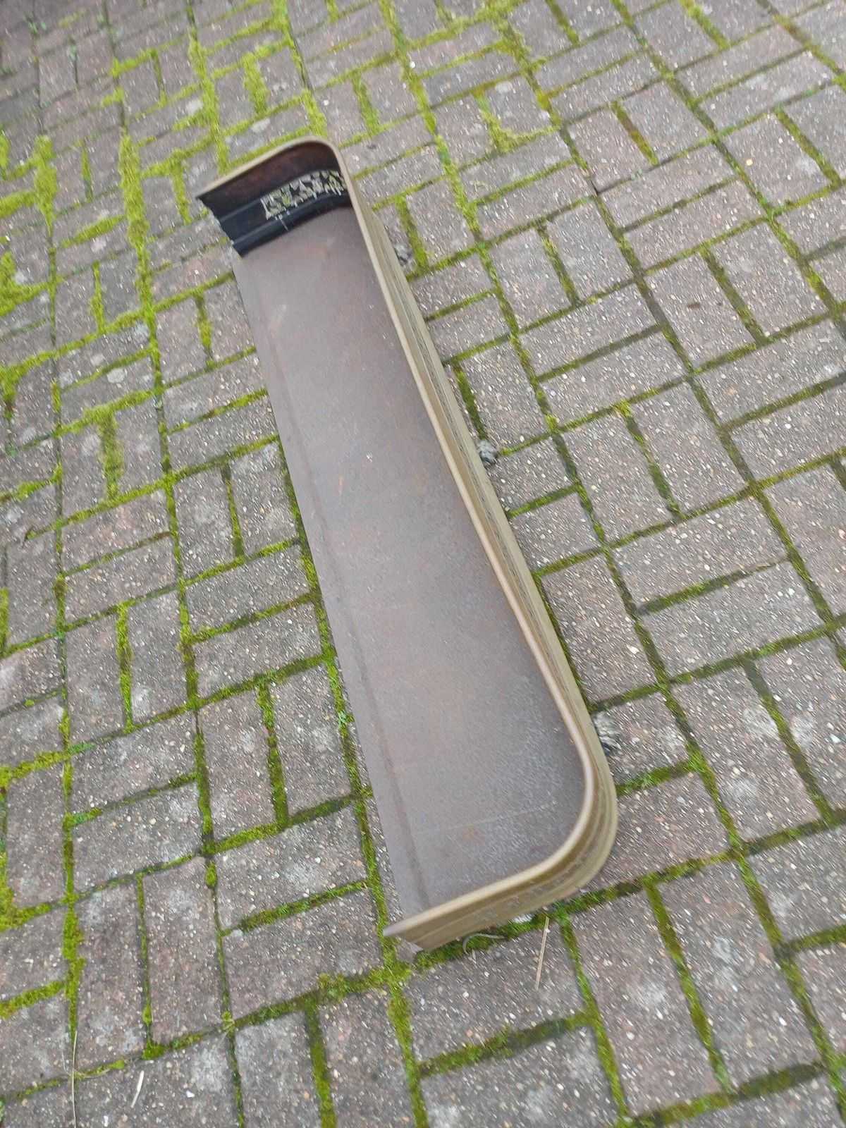 photo vintage Antique Early 20th Century Brass Fireplace Fender Pierced Fire Curb With Claw Feet Traditional Hearth Guard Fireside Brass