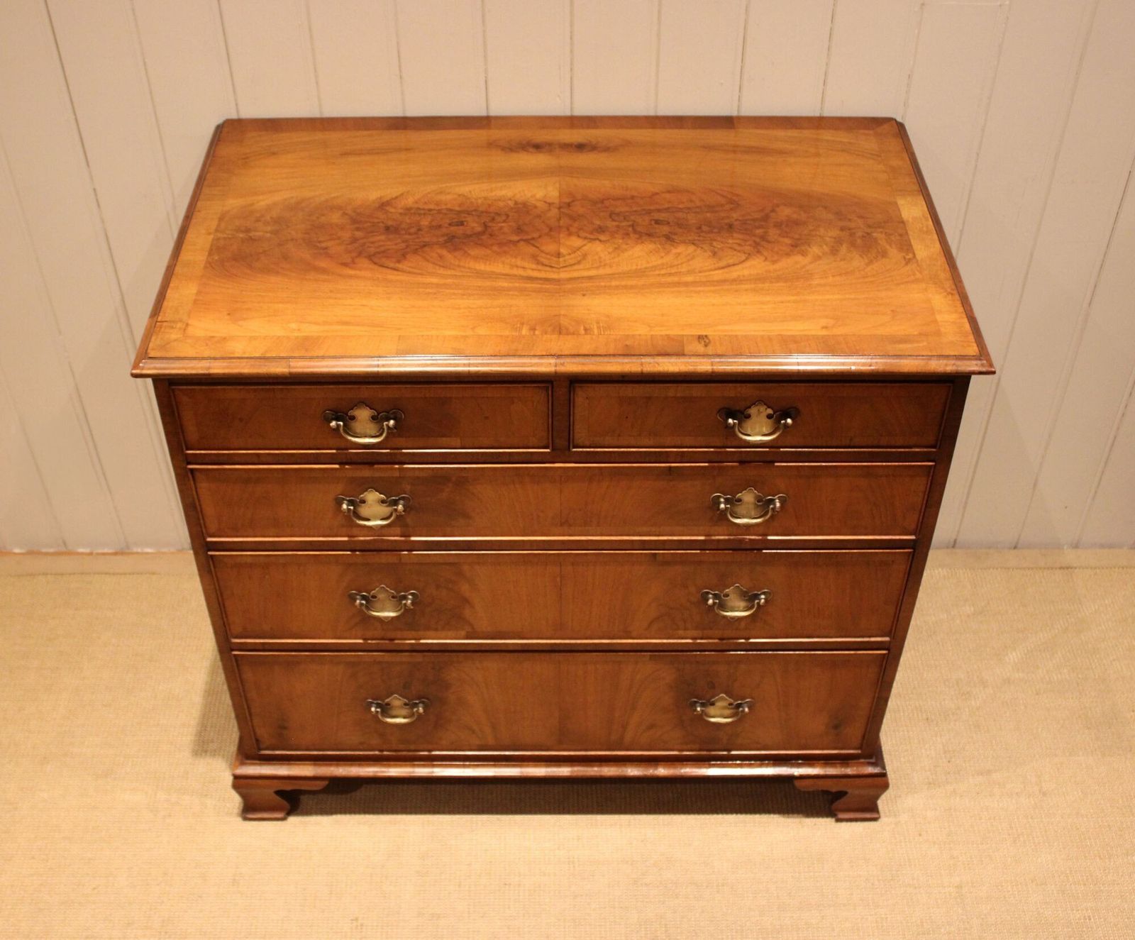 George I Style Walnut Chest Of Drawers photo vintage