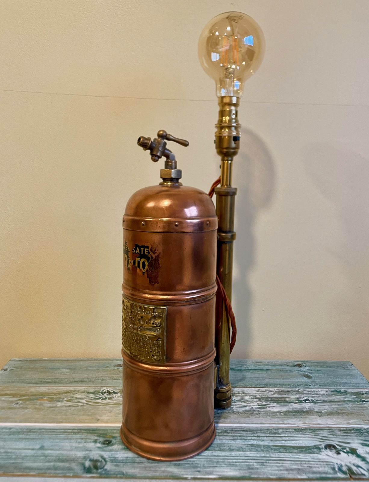 Antique Copper & Brass French Pulverisateur Systeme Muratoriori Vine Sprayer Table Light
