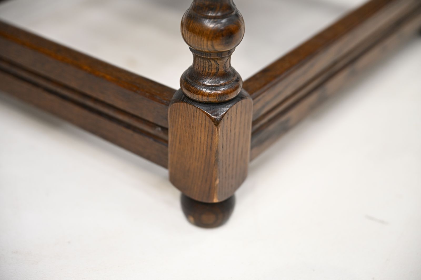 photo vintage Old Charm Side Table Light Oak Bobbin Turned Legs Free Uk Delivery