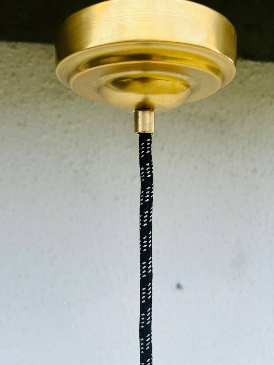 Art Deco Hanglamp In Matglas photo Verlichting