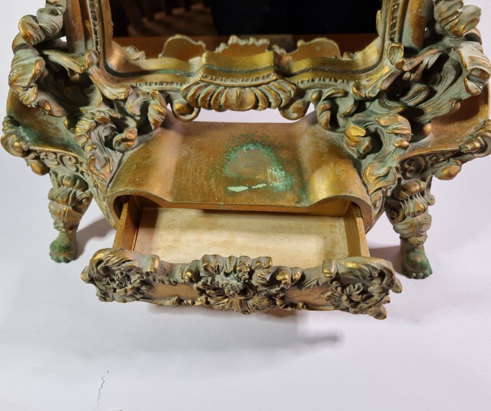photo vintage Small Ornate Gold Resin Dressing Table Mirror Freestanding Paw Feet Rococo Style