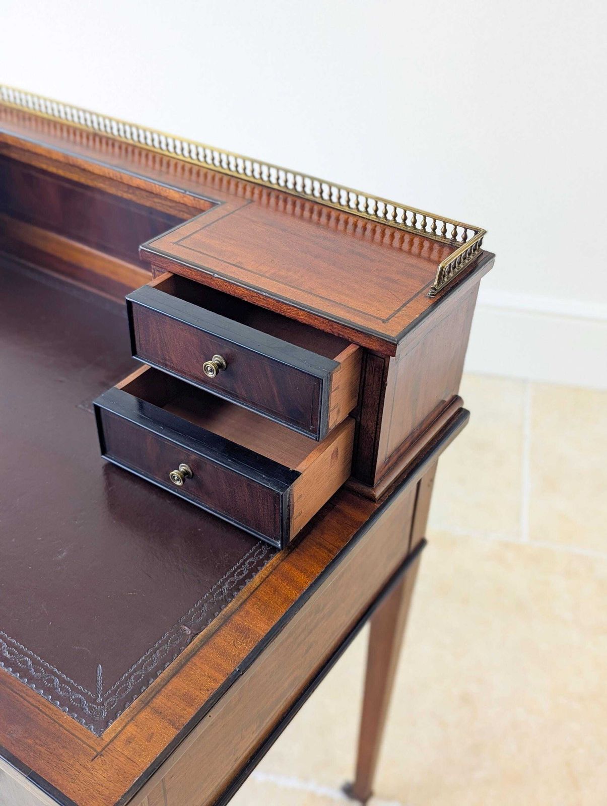 Antique Edwardian Mahogany Writing Desk C.1910 photo vinterior