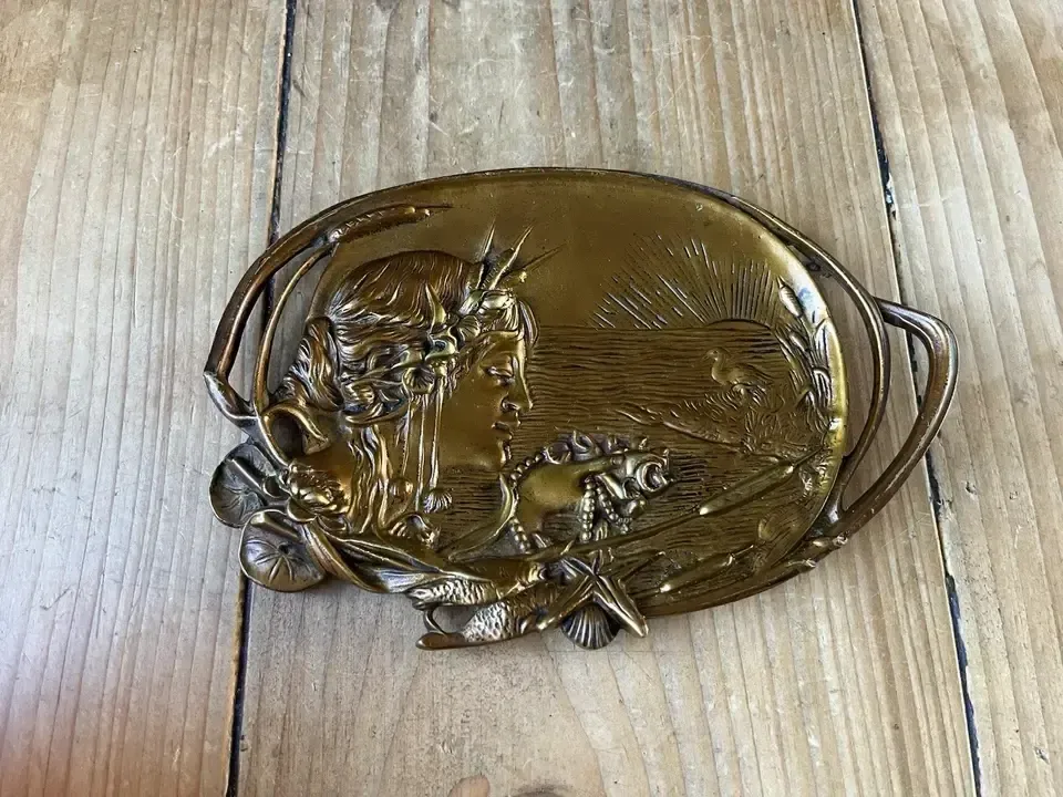photo furniture Antique French Art Nouveau Sea Nymph Shells Gilt Bronze Trinket Dish Card Tray