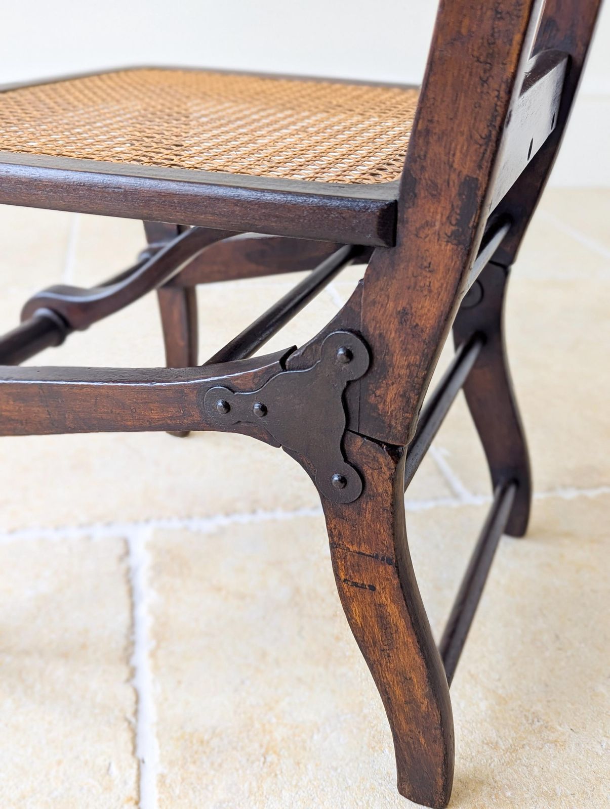 photo furniture Antique Victorian Folding Campaign Chair C.1890.