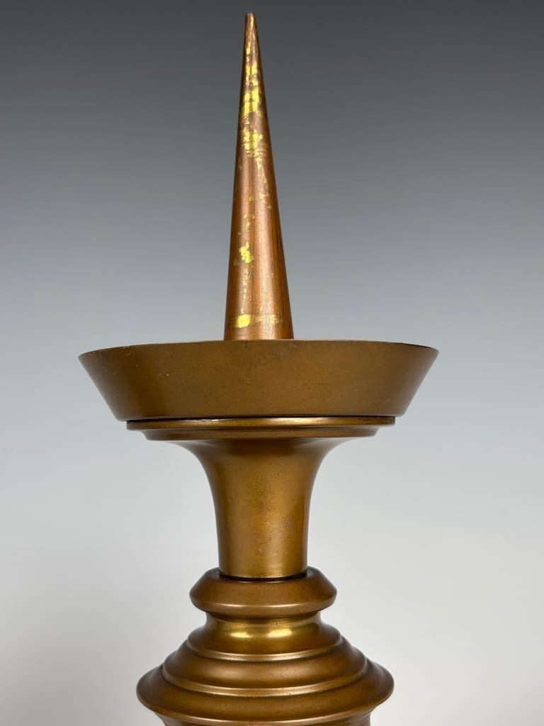 Magnificent Set Of Three Late 17th Century Bronze Pricket Candlesticks photo vinterior