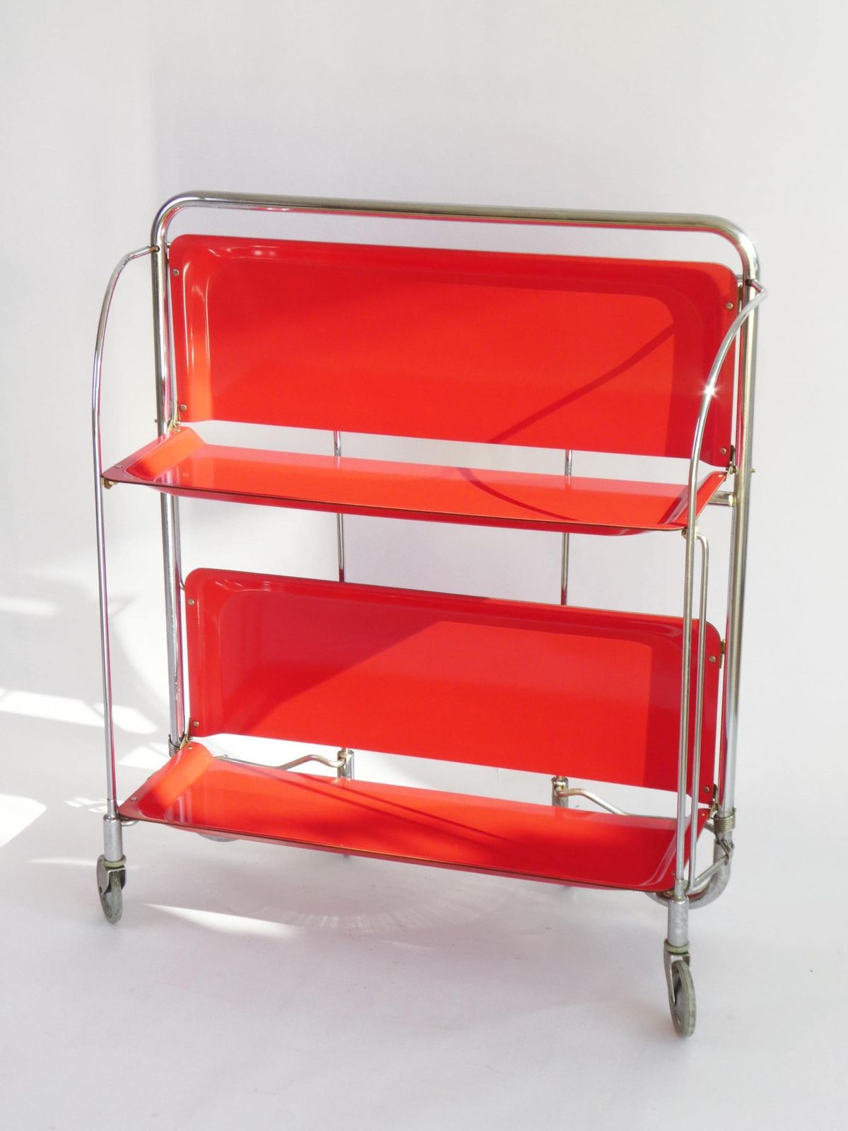 Iconic Red Mid Century Foldable Bar Cart, Rare Vintage Dinett Serving Trolley With Chrome Metal Design, Tea Cart Entertainment Trolley photo Furniture