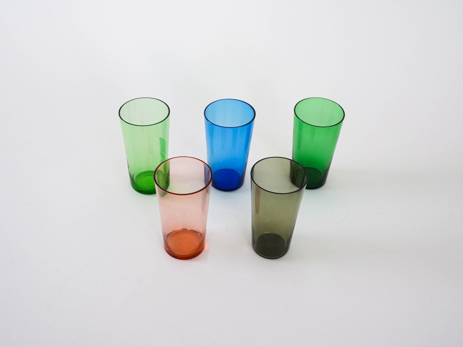 Set Gekleurde Glazen, Fins Design, Ca. Jaren 1950, Ontwerper: Tapio Wirkkala, Fabrikant: Iittala photo 339.0