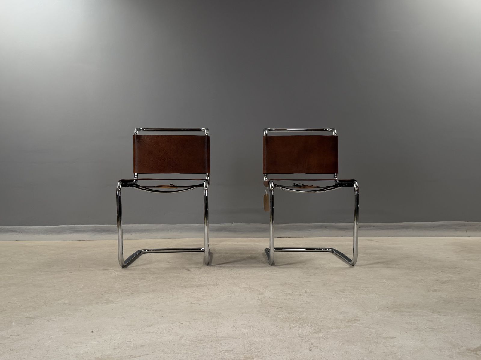 Pair Of Dining Or Side Or Hall Bauhaus Cantilever Chairs  Mart Stam S33 Style  Chrome & Saddle Leather photo Furniture
