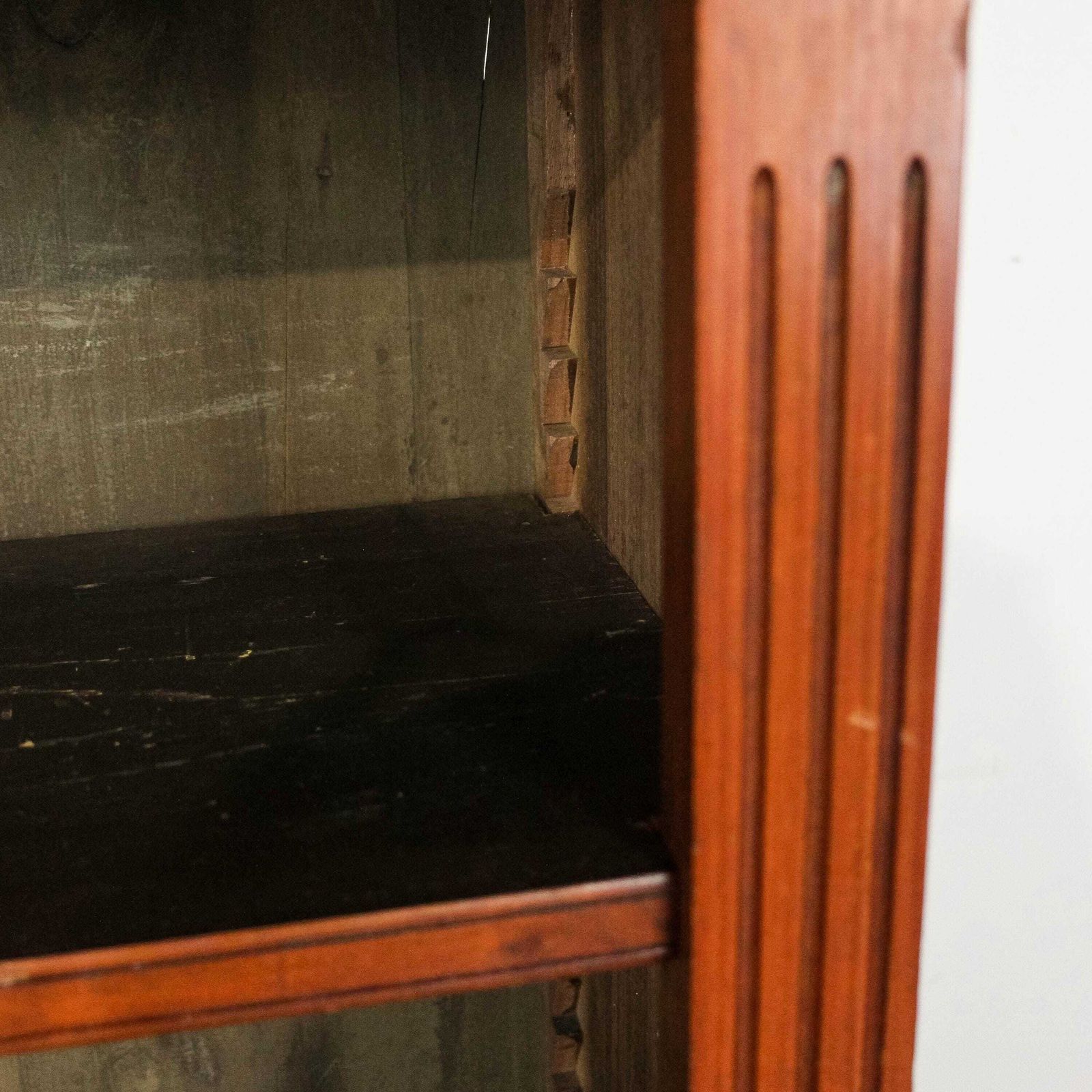 photo vinterior Antique Late Victorian Walnut Bookcase | Antique Furniture | Antique Shelving Unit | Antique Storage