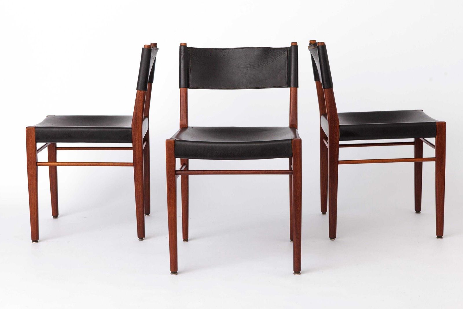 Set Of 3 Helmut Magg Dining Chairs – Model 3024 For Deutsche Werkstätten, Mid Century Teak Chairs With Black Saddle Leather photo furniture