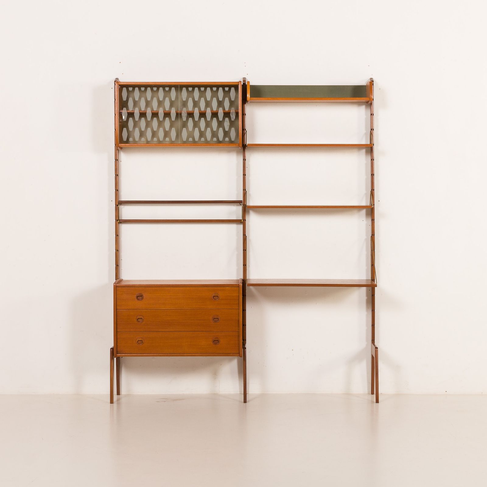 Ergo Free Standing Wall Unit With A Desk By John Texmon, Norway 1960s photo buy