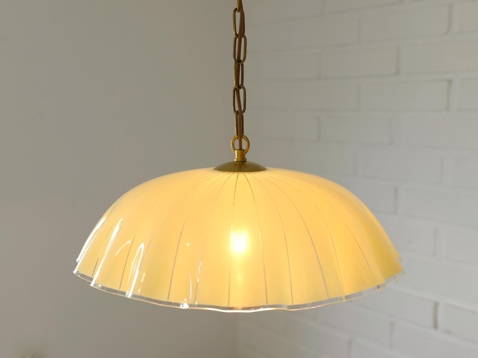 Vintage Pendant Fazzoletto Light / Kitchen Hanging Lamp 1980's / Farmhouse Beige Glass Chandelier photo 288.0