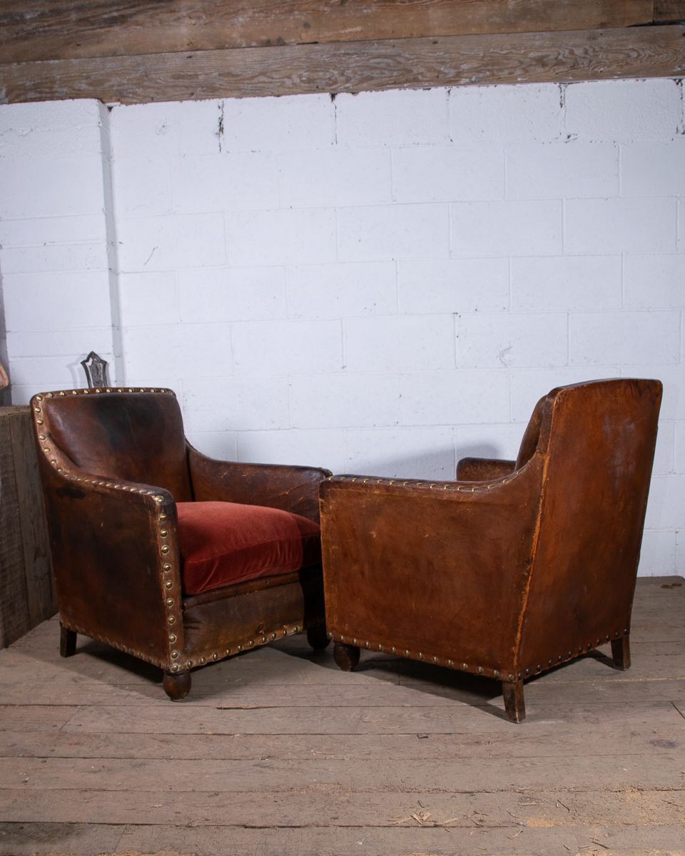 Pair Of Art Deco Leather Club Armchairs photo vinterior