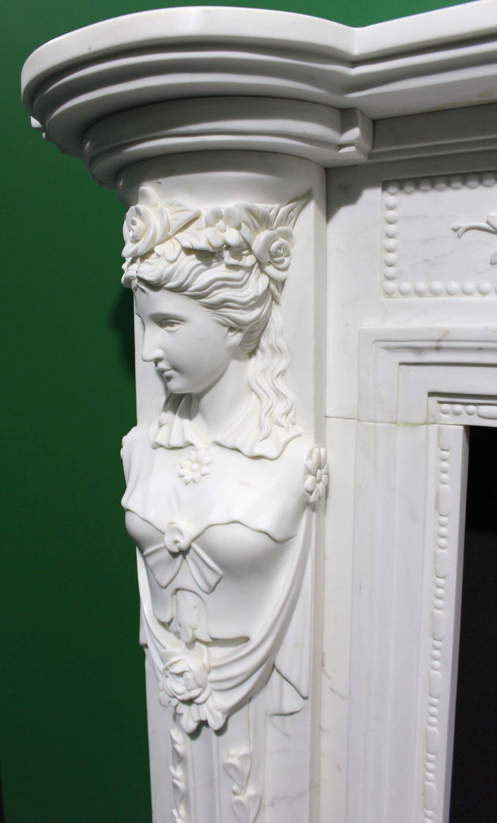 photo vintage Fine Louis XVI Style Carved White Marble Fireplace Surround With Caryatid Figure