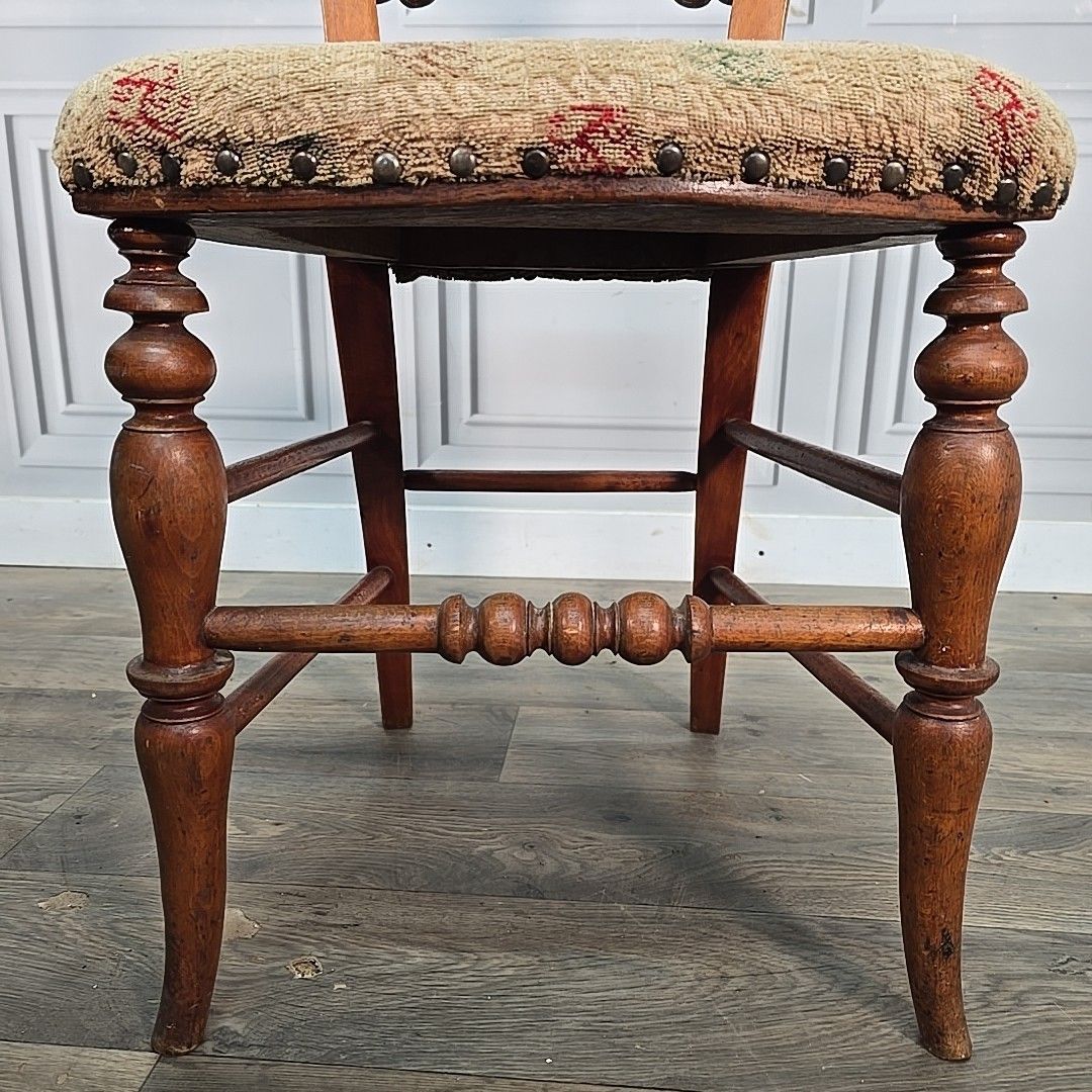 190.0 Antique Victorian Dining Chairs Walnut Balloon Back Bedroom Hall Seats Pair photo