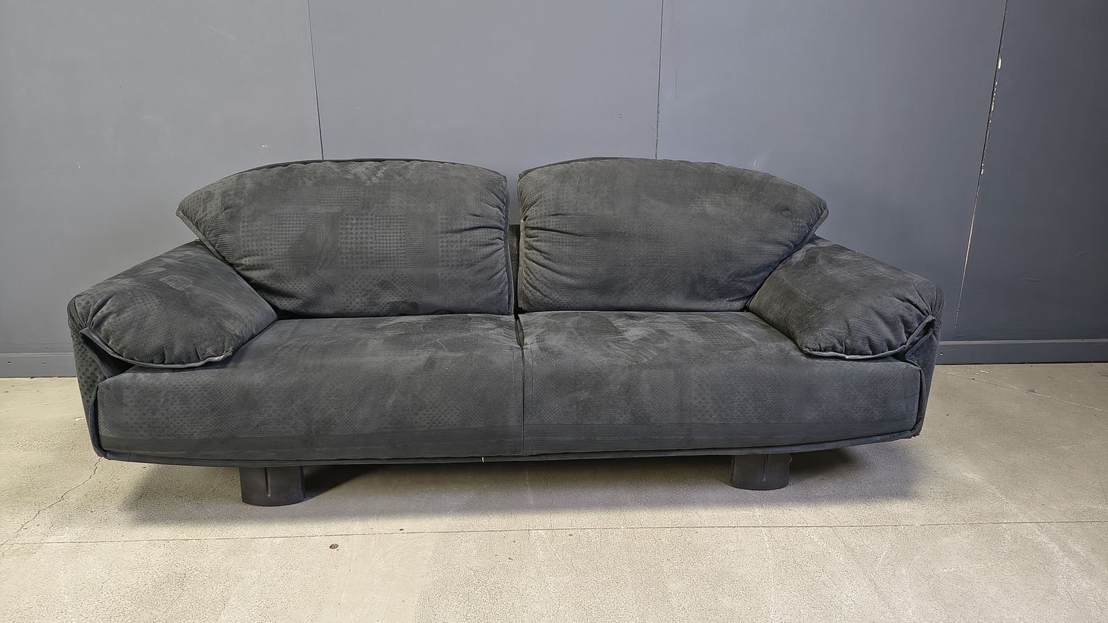1250.0 Velvet Sofa By Saporiti Italia, 1980s photo
