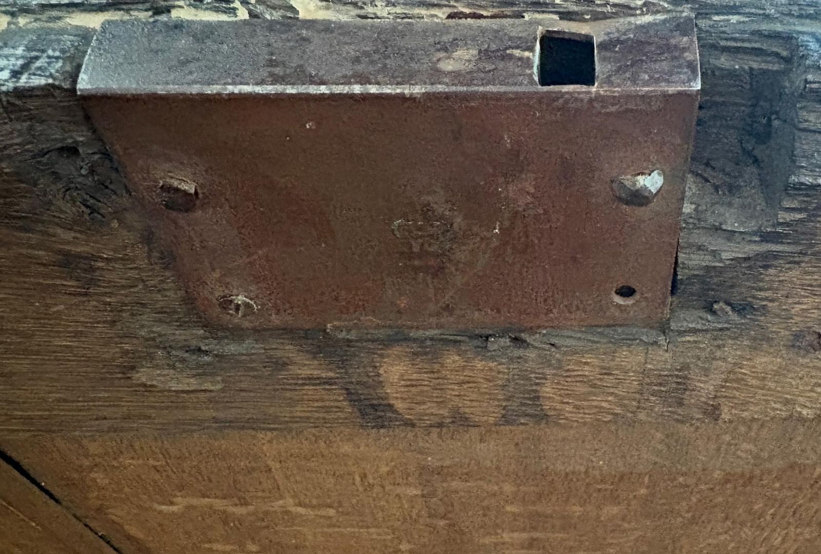 photo buy Late 17th Century English Joined Oak Coffer (C.1680–1700)