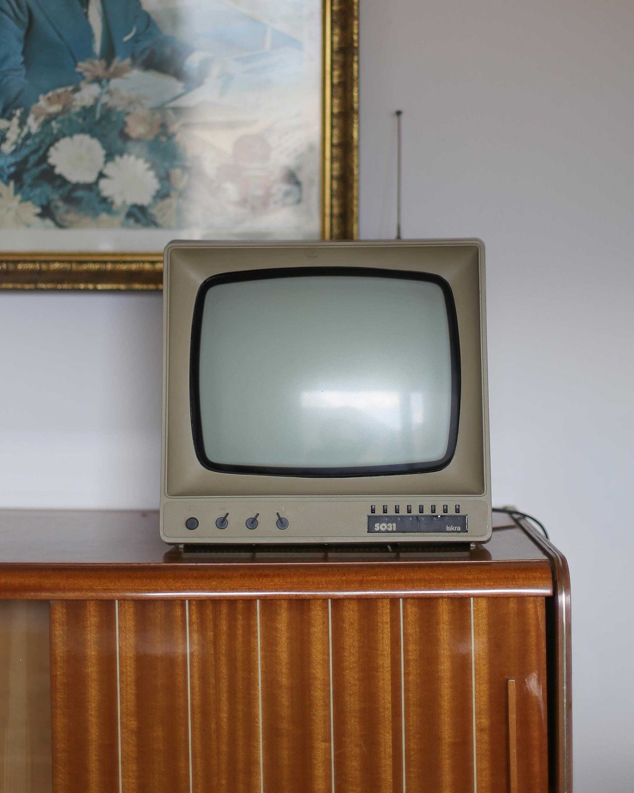 Vintage Iskra Tv 131: 1970s Space Age B&W Television Prop Yugoslavia, Iskra Minirama
