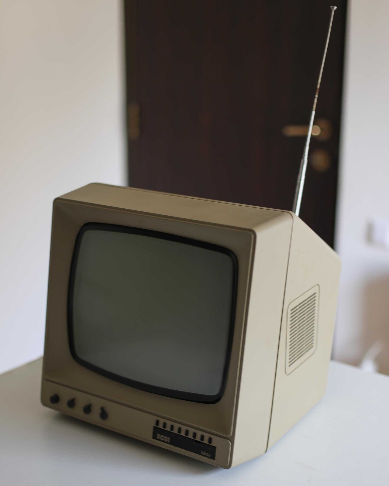 Vintage Iskra Tv 131: 1970s Space Age B&W Television Prop Yugoslavia, Iskra Minirama photo 280.0