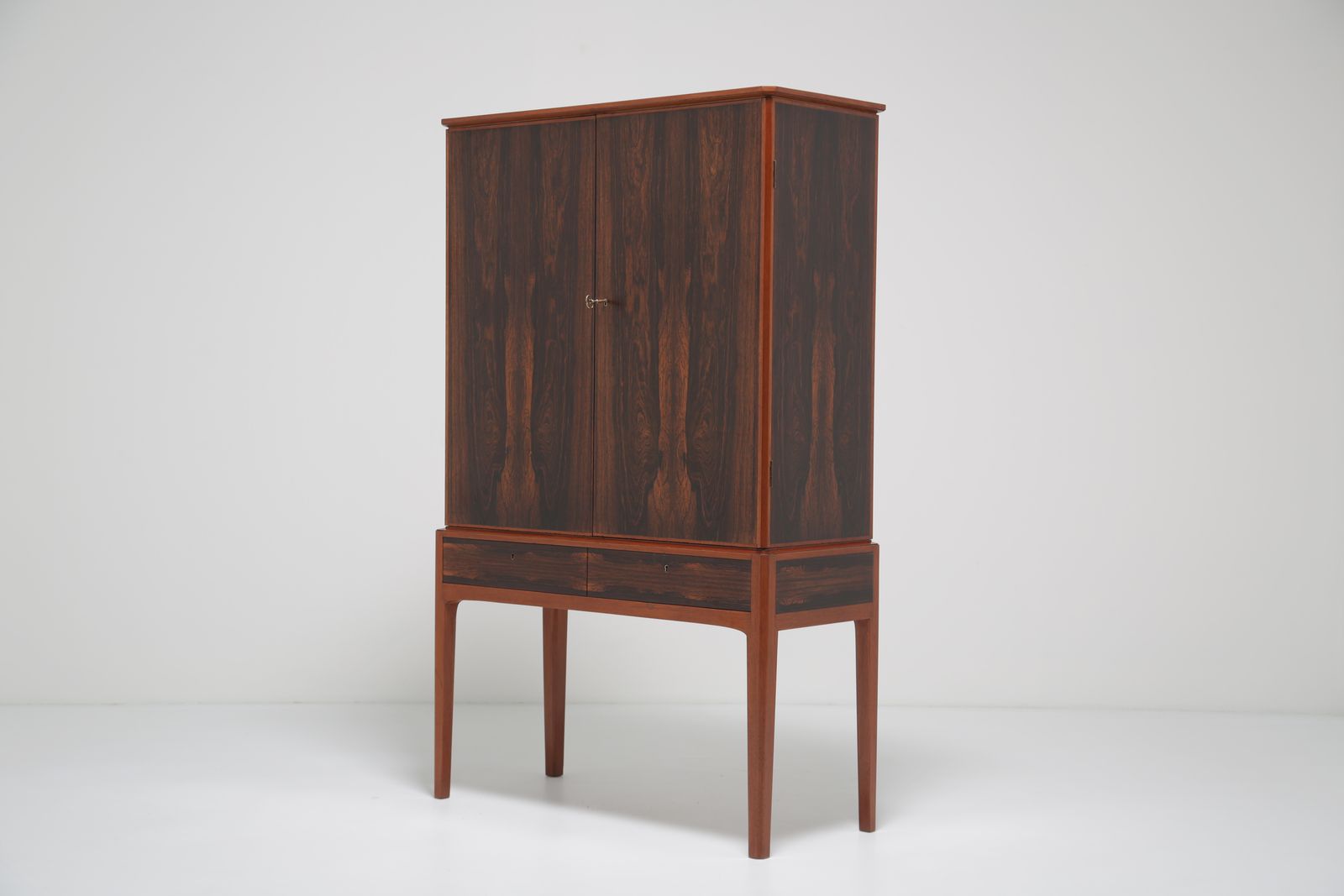 Rosewood Drinks Cabinet: Swedish Mid Century, Bookmatched Rosewood, Sweden, 1960s